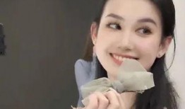 今日吃瓜网红刘嘉玲,吃瓜网红的华丽转身